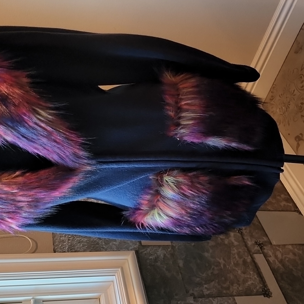Jacket - Picture 7 of 8